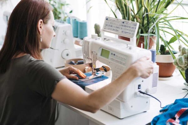 How to start a profitable side business